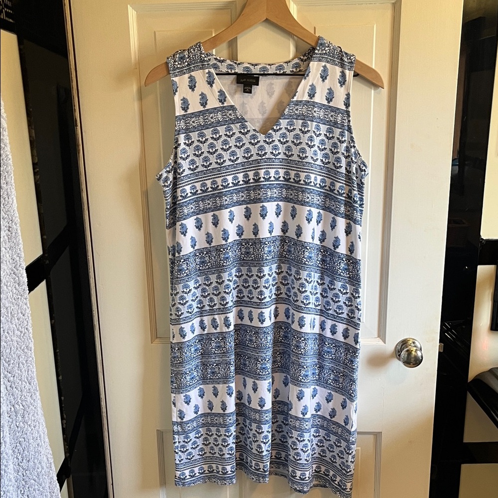 J. Jill Blue and White Sleeveless Dress Medium Petite. Great condition